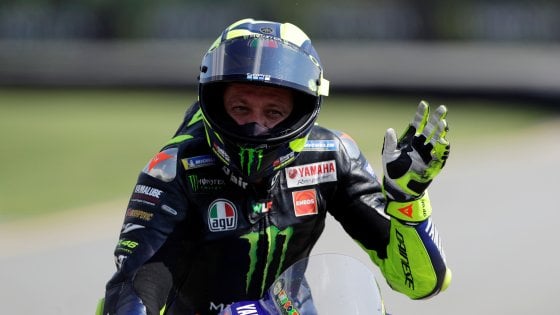 MotoGp, Austria: la Ktm fa la voce grossa, Espargarò guida le libere. Riecco Dovizioso, indietro Rossi