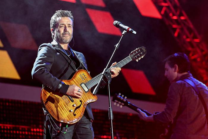 Musica: 25 anni di carriera nel live di Silvestri a Cabras