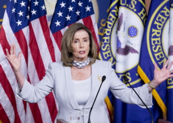 Pelosi: Trump disprezza fatti, donne, lavoratori