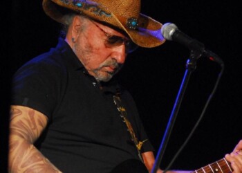 LA SETTIMA NOTA 2020 a Pietruccio Montalbetti,  chitarrista storico dei DIK DIK e scrittore