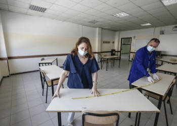 Scuola, meno di un mese alla ripartenza. Raccontateci come funzionerà da voi