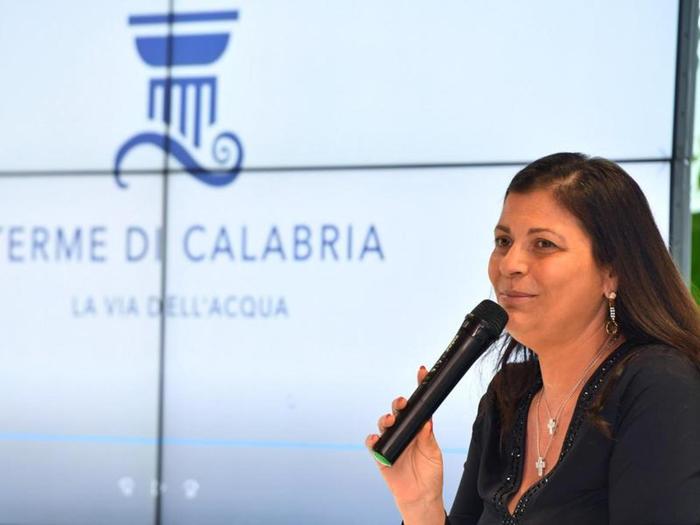 Termalismo: Santelli, fondi per 1,5 mln a sostegno settore