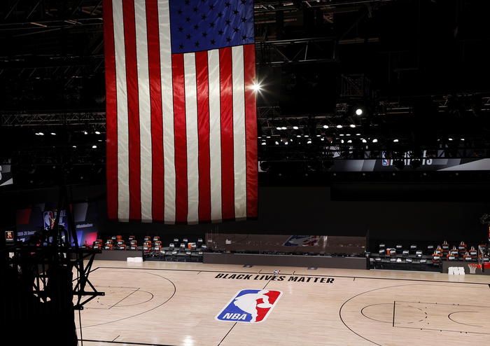 Usa: Nba rinvia 3 partite dopo protesta Bucks per caso Blake