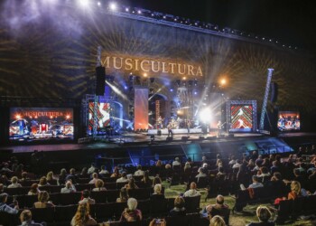 RAI2: MUSICULTURA Festival della canzone popolare e d’autore