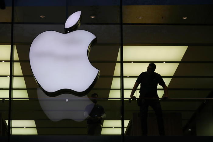 Apple: ricorso Ue contro sentenza su aiuti Irlanda
