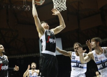 Basket, Supercoppa: alla Virtus il derby di Bologna, Milano ipoteca la Final Four