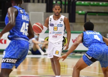 Basket, Supercoppa: Venezia aggancia Trieste, primo successo per Treviso