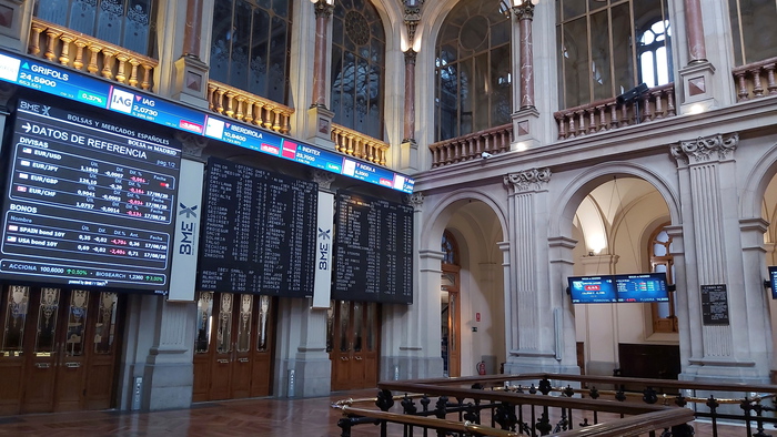 Borsa: Europa in rialzo tranne Londra, giù banche