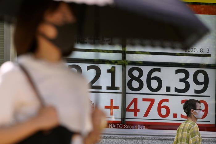 Borsa: Tokyo apre in ribasso (-0,41%)