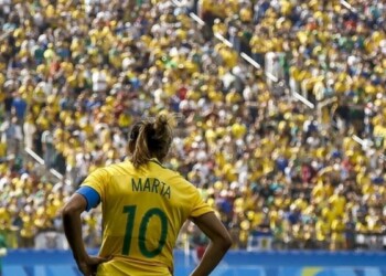Brasile, uomini e donne della Seleçao riceveranno la stessa retribuzione