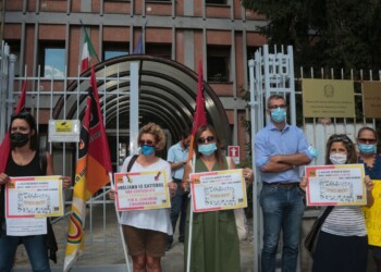 Caos scuola: già sette regioni hanno posticipato l’avvio. Il Centro-Sud in ritardo, pressing sui governatori