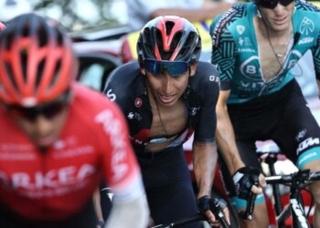 Ciclismo, Tour de France: Pogacar vince sul Gran Colombier, Roglic sempre più leader. Bernal alla deriva