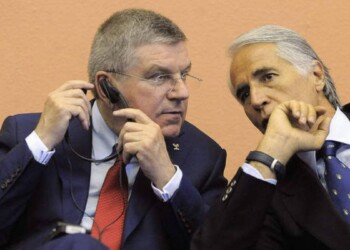 Coni, Bach: “Legge sport non rispetta Carta olimpica. A rischio medaglie a Tokyo”