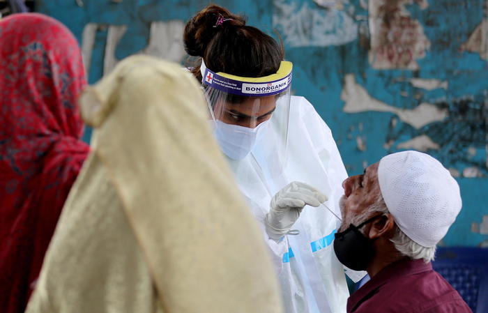 Coronavirus, 925 mila i decessi al mondo