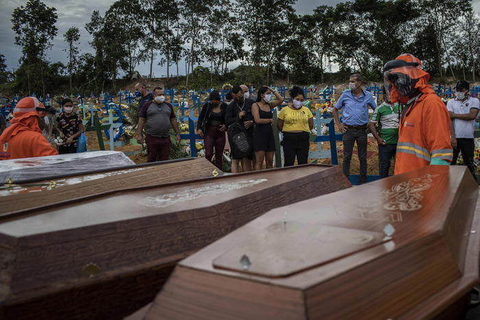 Coronavirus: Brasile,oltre 127mila morti