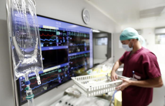 Coronavirus: Olanda, nuovo record contagi, oggi quasi 2mila