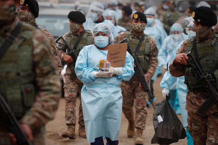 Coronavirus, oltre 700 mila casi in Perù