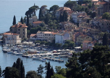 Coronavirus: premier croato, ‘rischio calcolato’ per turismo