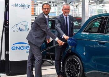Così l’auto scambierà energia con la rete: a Mirafiori il più grande centro del mondo