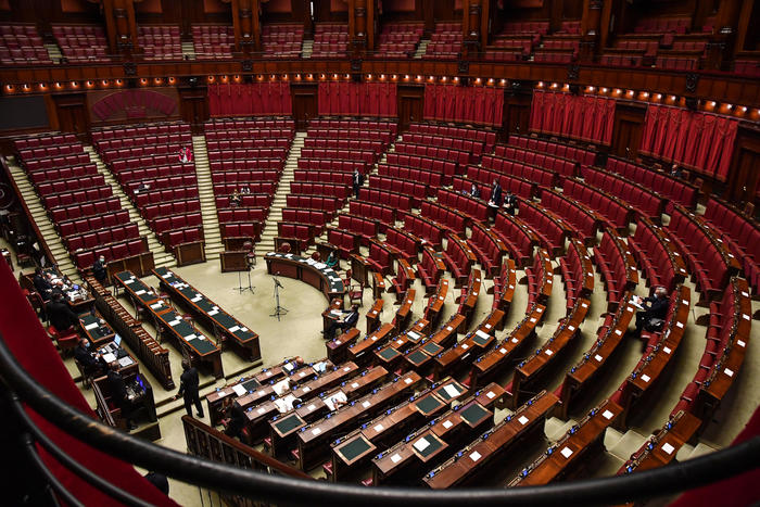 Dl Semplificazioni in esame in Aula. Fico: ‘Tempi troppo ristretti’