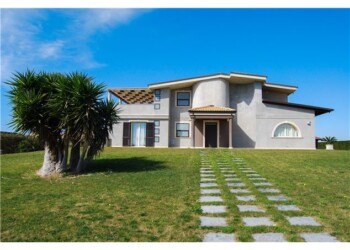 GABETTI PACHINO VENDE :Villa esclusiva tra l’antico Borgo di Marzamemi e la valle di Noto