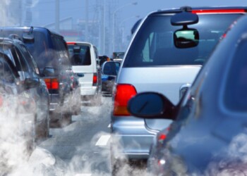 Emissioni auto, test europei solo su strada