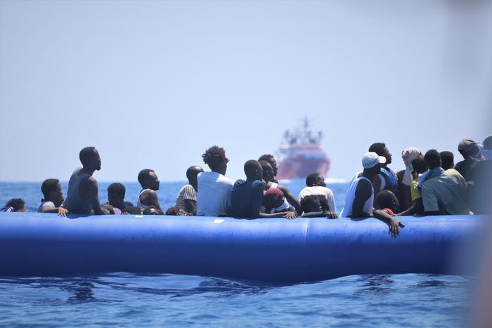 Guardia costiera libica riporta indietro 128 migranti