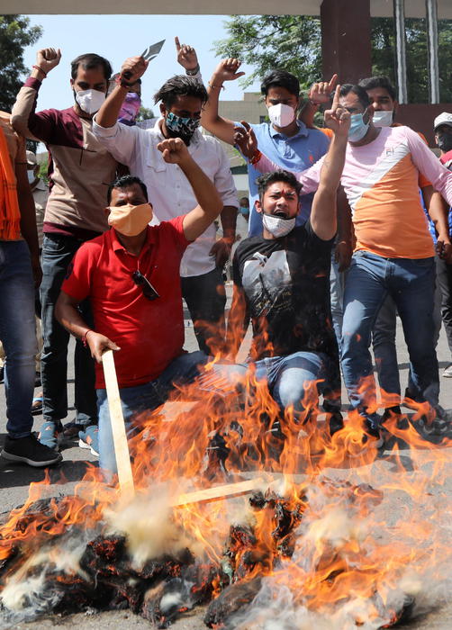 India: muore vittima di stupro, proteste in tutto il Paese