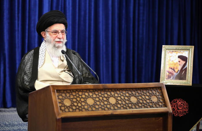 Khamenei contro Charlie Hebdo, ‘peccato imperdonabile’