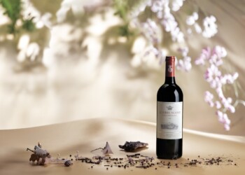 VINO: ORNELLAIA PRESENTA LE SERRE NUOVE DELL’ORNELLAIA 2018