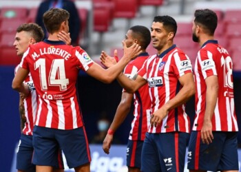 Liga, per Suarez esordio con doppietta: l’Atletico Madrid travolge il Granada 6-1