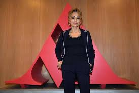 Marina Berlusconi positiva al Covid, sta bene e lavora