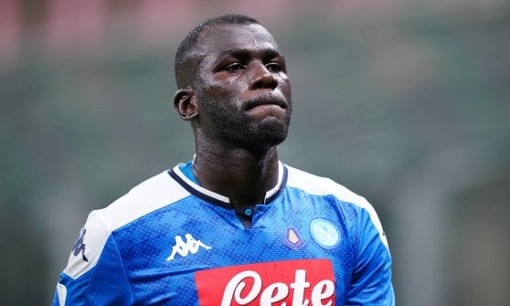 Mercato: il Barcellona non molla Lautaro Martinez, rilancio City per Koulibaly