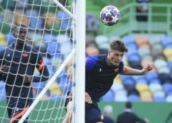 Mercato: la Roma vende Schick e acquista Mkhitaryan. Lazio, arriva Muriqi