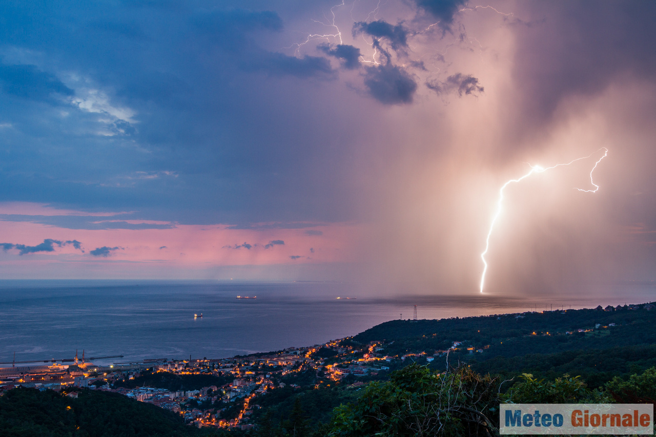 METEO in peggioramento da ovest con temporali. Attenzione rischio nubifragi