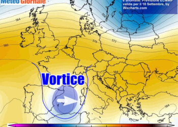Meteo peggiora da giovedì: TEMPORALI in arrivo, VORTICE prova a sfondare