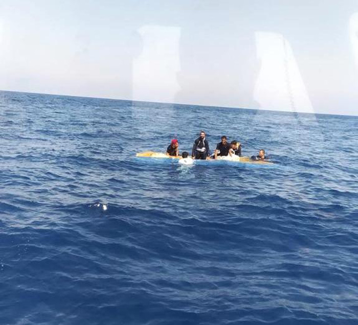 Migranti:riprese ricerche disperso in naufragio sud Sardegna