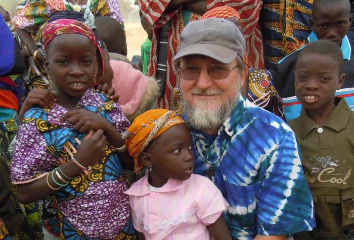 Missionario rapito due anni fa. Acs, ‘vergognoso silenzio’