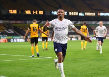 Premier, il Manchester City risponde al Liverpool: 3-1 al Wolverhampton