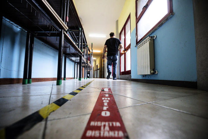 Scuola, entro la prossima settimana tutti supplenti in aula