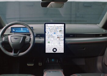 Se l’auto impara dal conducente: Ford lancia la sfida