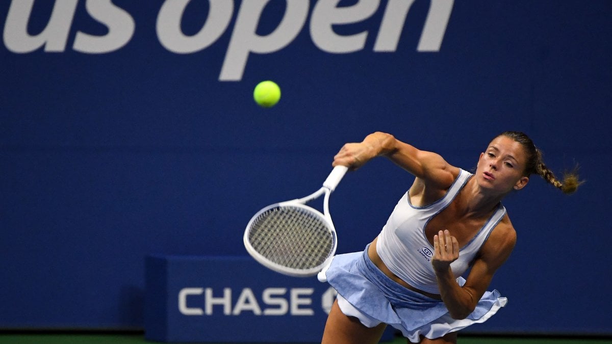 Tennis, Us Open: Osaka troppo forte per Giorgi, Djokovic prosegue l’imbattibilità