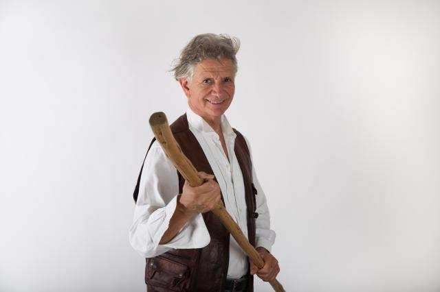 BANCHELLI “Fuori e dentro me”: il nuovo singolo del poliedrico cantautore fiorentino già noto per la sua partecipazione a Sanremo ‘84 con “Madame”