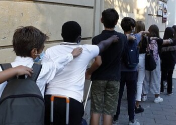 Vertice a Palazzo Chigi: “Soddisfatti per la ripartenza delle scuole”