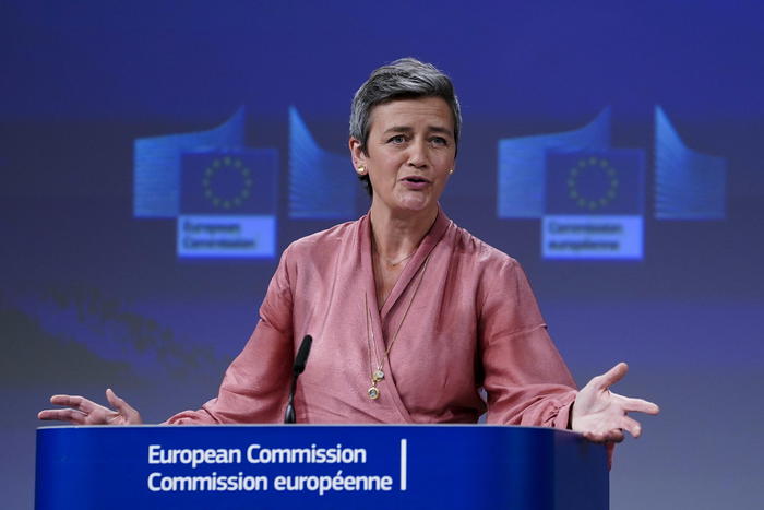 Vestager, ‘errori nella sentenza che assolse Apple’