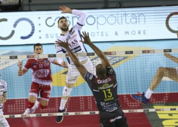 Volley, semifinali Supercoppa: vincono Trento e Perugia, niente Arena di Verona per la finale