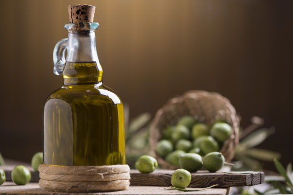 Olio extravergine, un consumatore su cinque confuso sull’origine del prodotto. Molti credono di comprare italiano, ma non è così