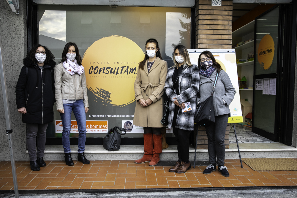 TERRE DES HOMMES: INAUGURATO A PARMA “CONSULTAMI – SPAZIO INDIFESA”, SPORTELLO DI ASCOLTO E SUPPORTO PSICOLOGICO E LEGALE PER RAGAZZE E DONNE VITTIME DI VIOLENZA