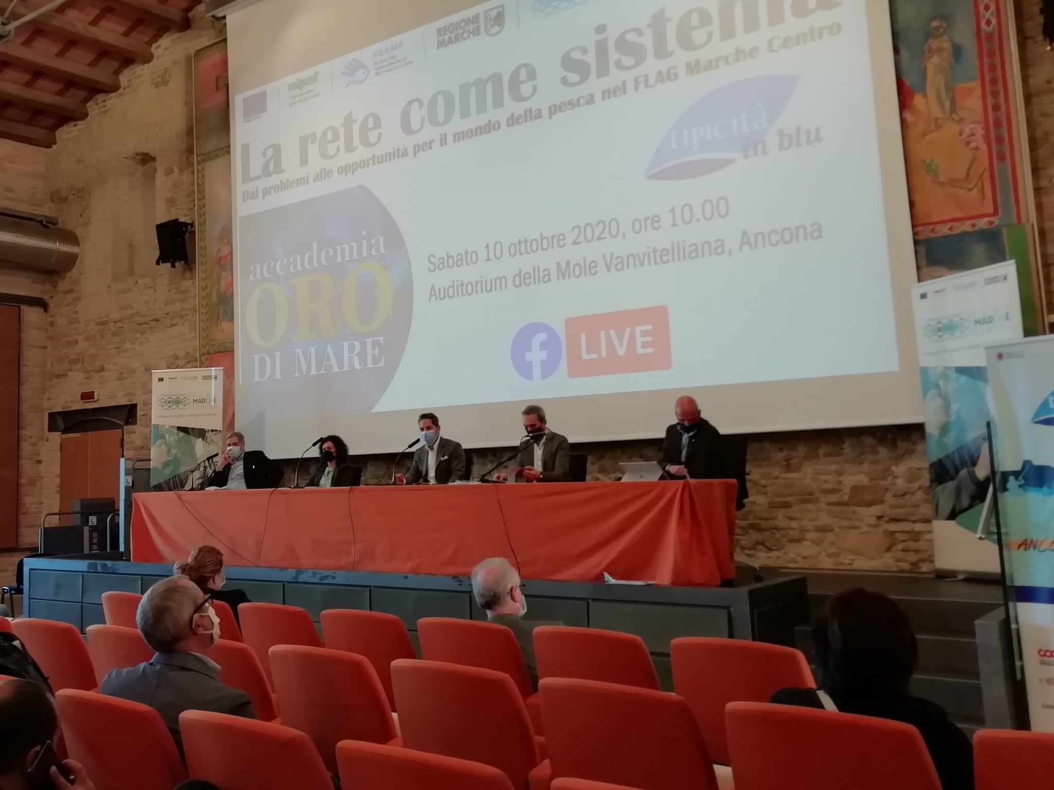 TIPICITÀ IN BLU – Accademia Oro di Mare: la rete come sistema