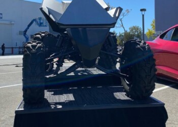 “ATV Cyber”, Tesla sbarca nel mondo dei Quad